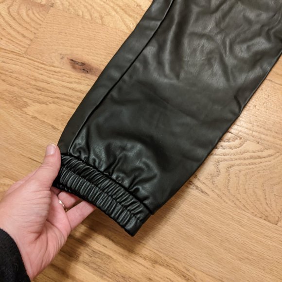 Zara faux leather cargo joggers - Picture 3 of 6
